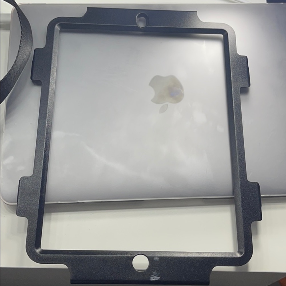 iPad case - Picture 2 of 5